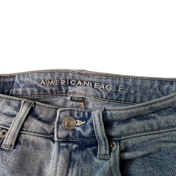 American Eagle Mom Straight Jeans Women’s Size 2 Light Wash High Rise - Picture 3 of 10